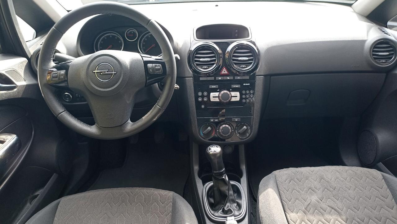 Opel Corsa 1.2 85CV 5 porte GPL-TECH Edition