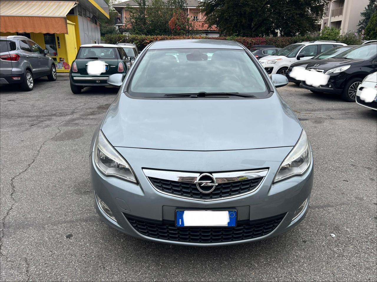 Opel Astra 1.6 115CV 5 porte Cosmo