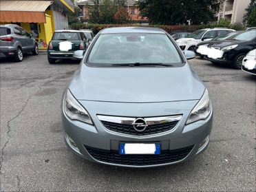 Opel Astra 1.6 115CV 5 porte Cosmo