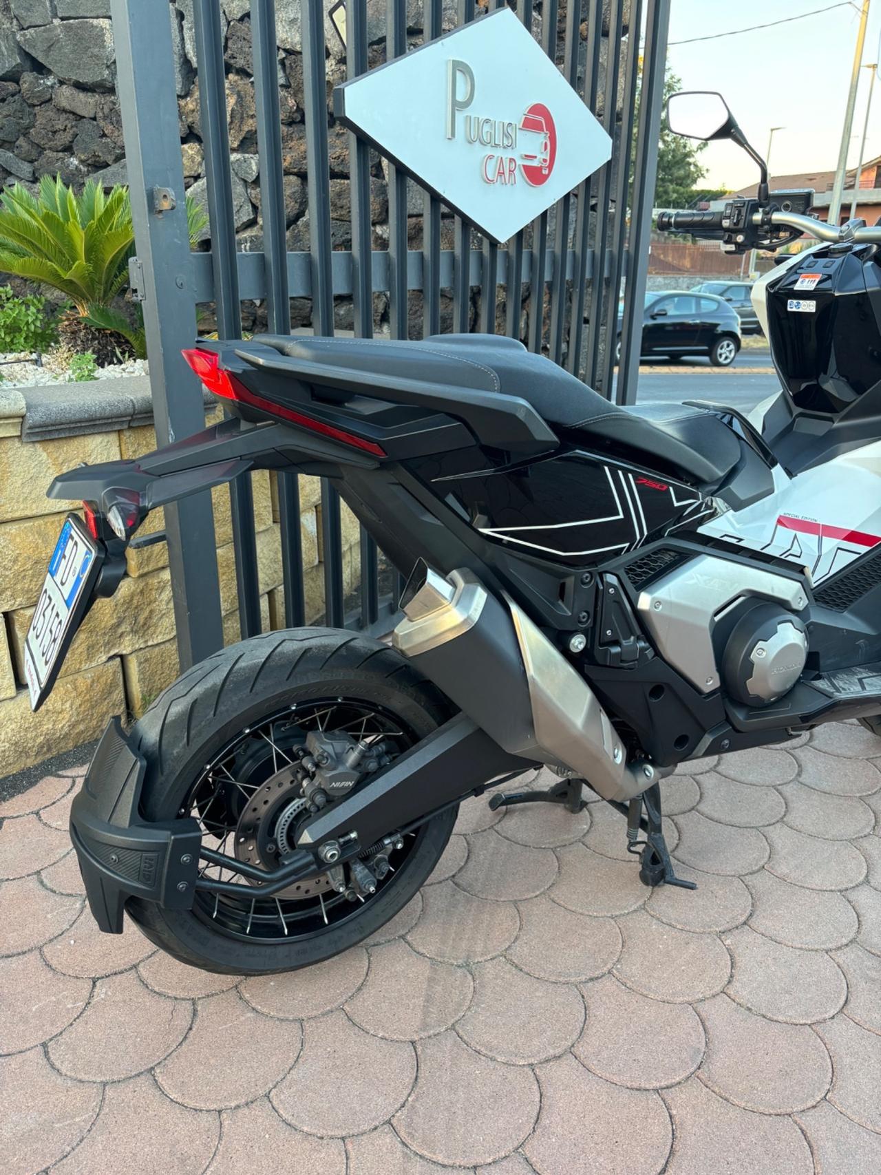 Honda X-ADV 750 2023