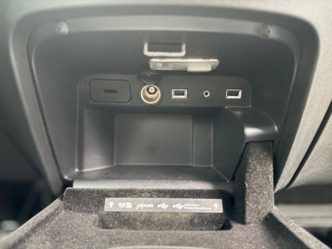 Citroen C4 PICASSO 1.6 E-HDi 7 POSTI