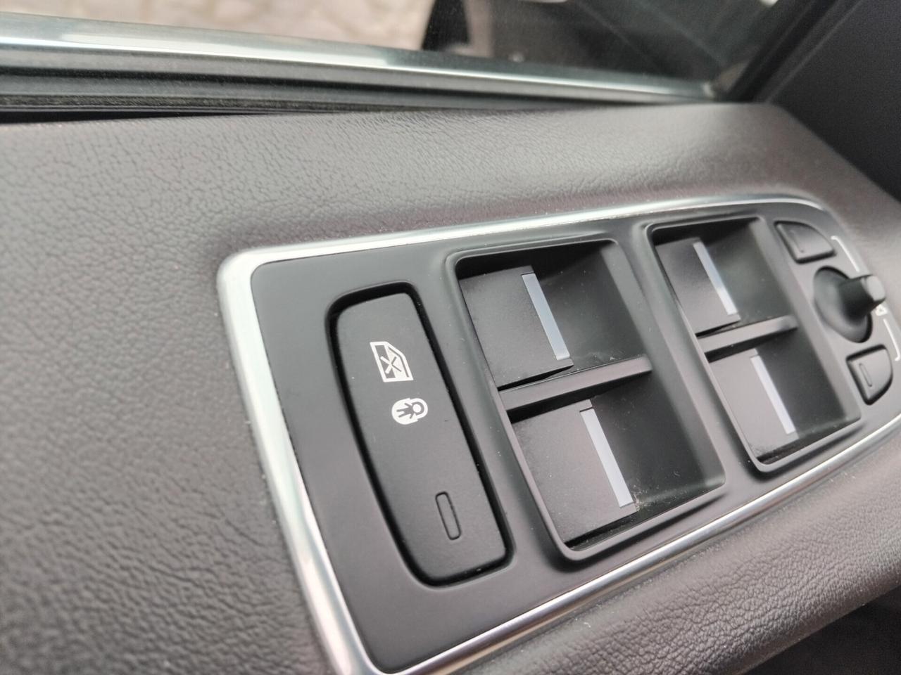 Jaguar F-Pace 2.0 D 180 CV Portfolio permuto