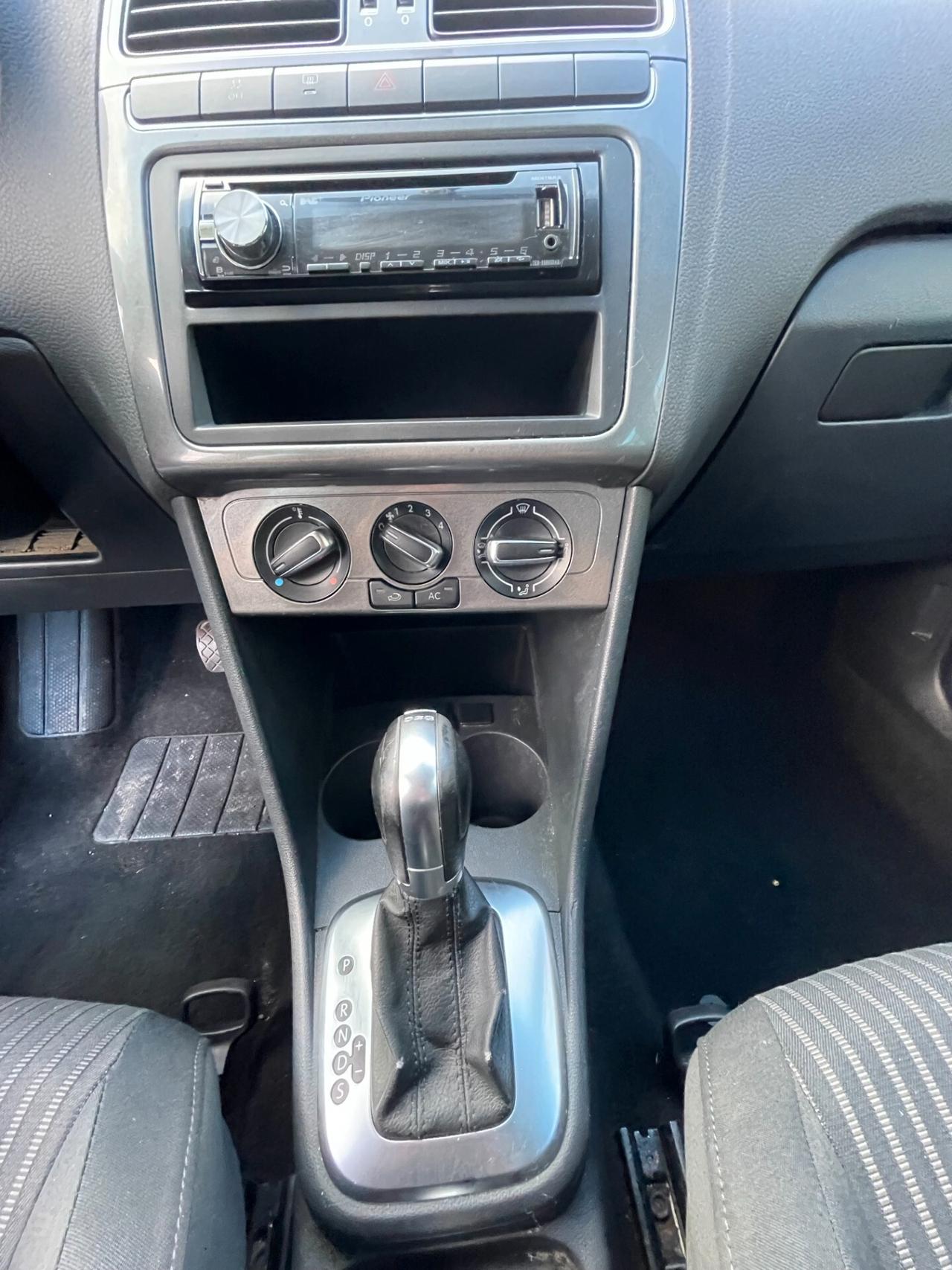 Volkswagen Polo 1.2 TSI DSG 5 porte Comfortline ANCHE NEOPATENTATI