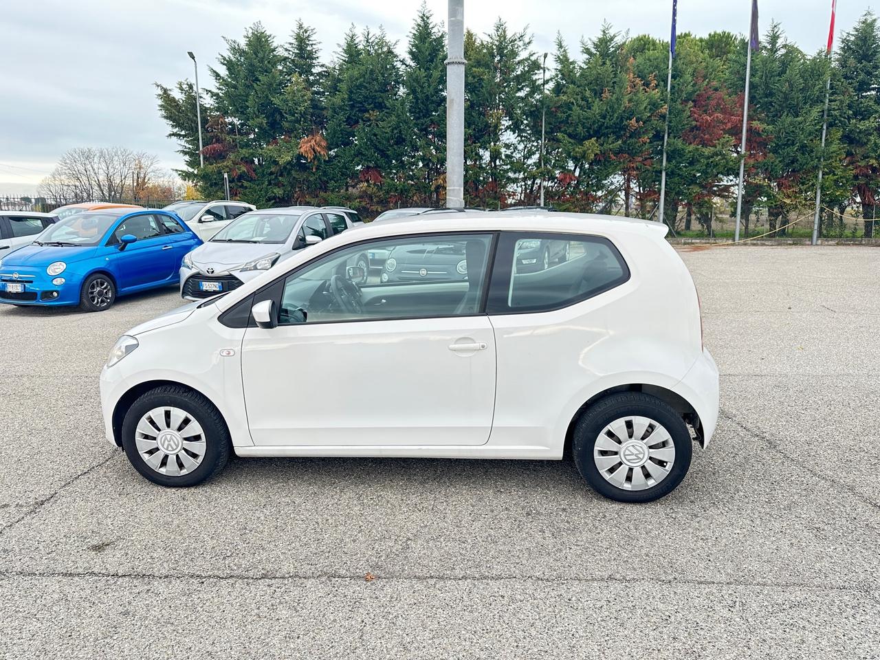 Volkswagen up! 1.0 3p. move AUTOMATICA - 2014