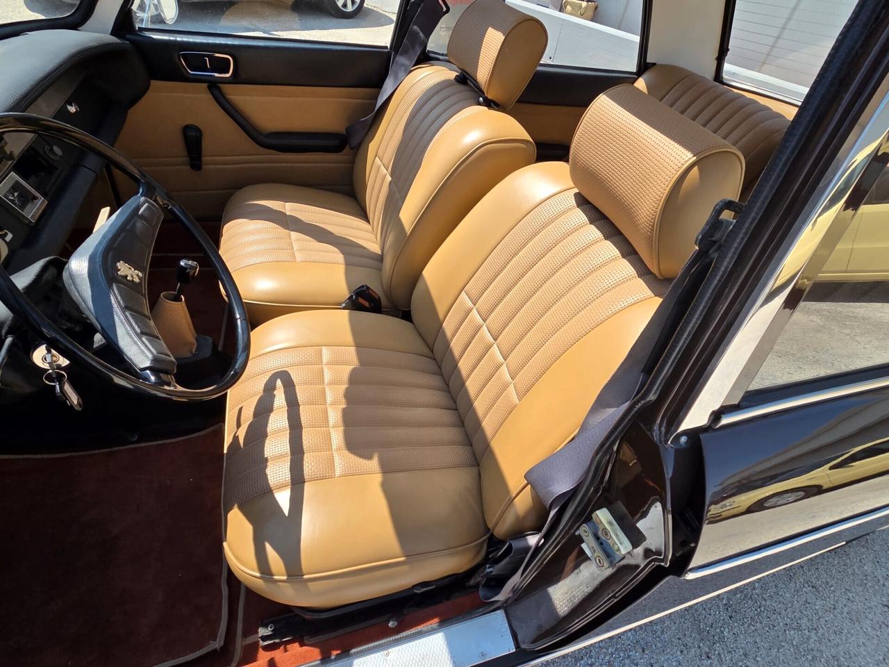 Peugeot 304 S BERLINA -SERVICE BOOK-