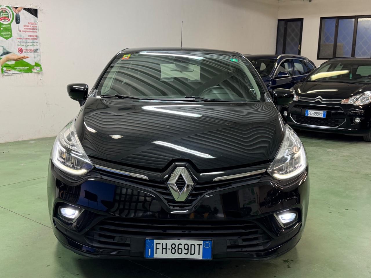 Renault Clio 1.2 75CV 5 porte Intens