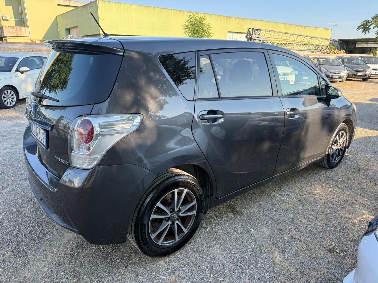 Toyota Verso 1.6 D-4D Style 7 posti