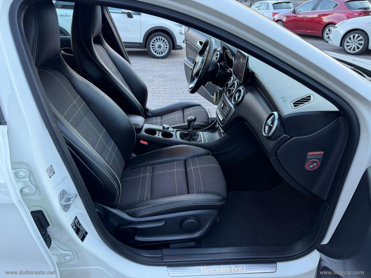 MERCEDES-BENZ A 180 d Premium