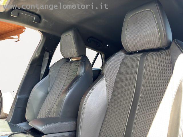 PEUGEOT 2008 BlueHDi 130 S&S EAT8 GT Line
