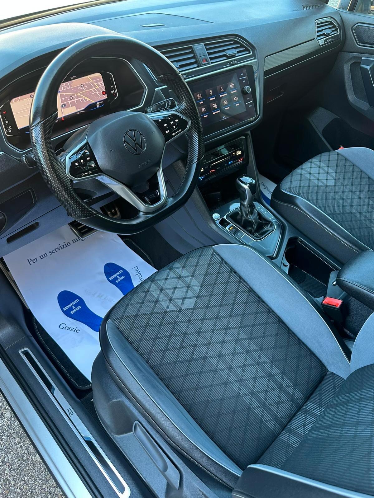 Volkswagen Tiguan 2.0 TDI 150 CV SCR DSG R-Line