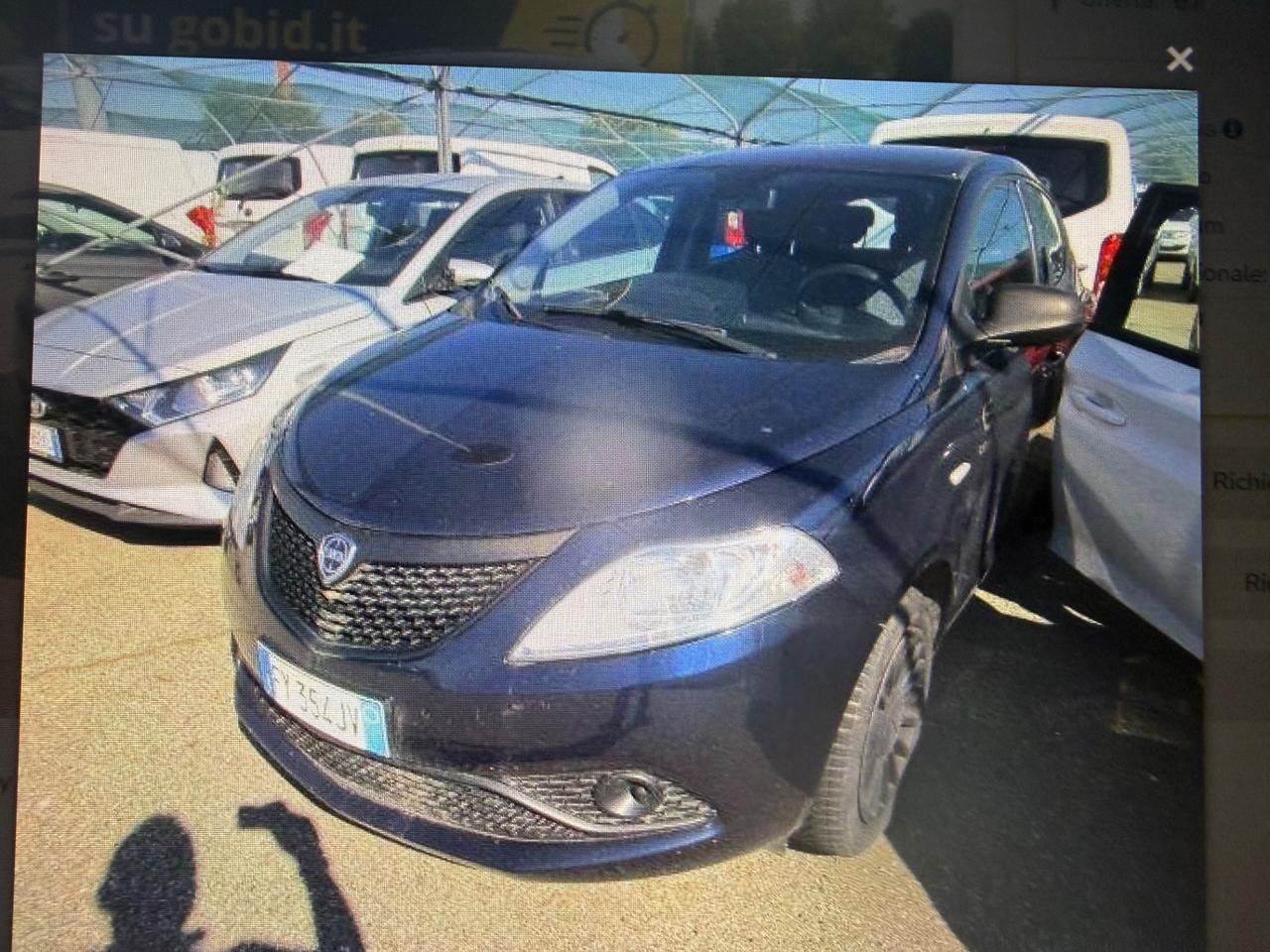 Lancia Ypsilon 1.2 69 CV 5 porte S&S Gold