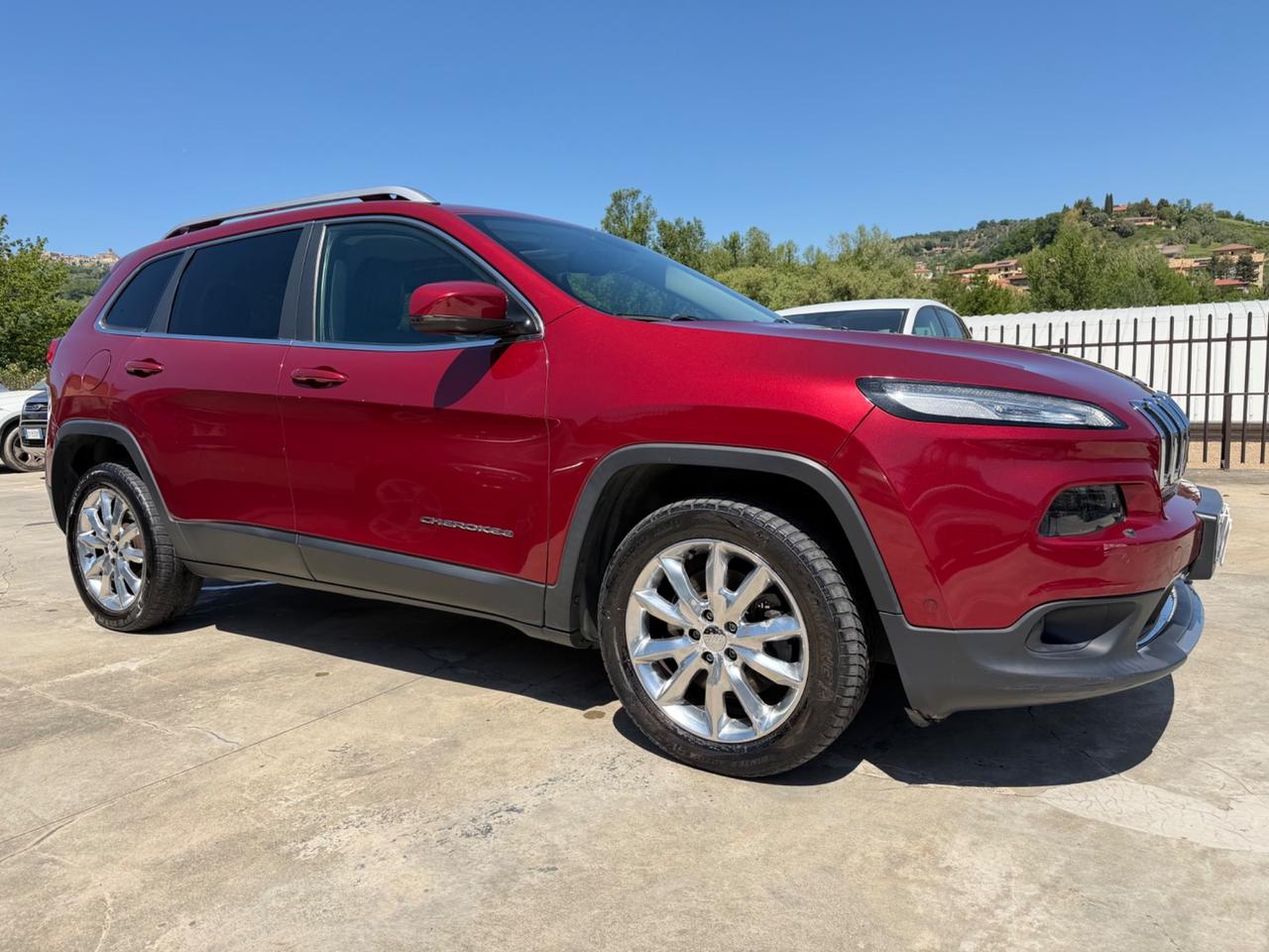 Jeep Cherokee 2.0mjt Limited 170cv 4x4/163.000KM