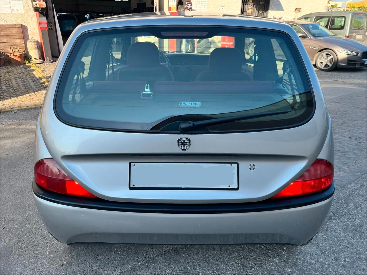 Lancia Y 1.2i cat LS