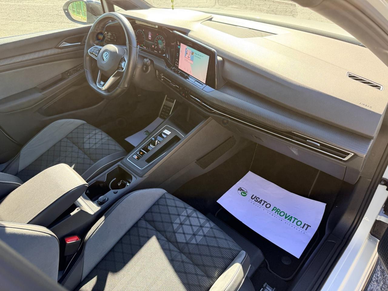 Volkswagen Golf 1.5 eTSI 130cv DSG R-Line TETTO