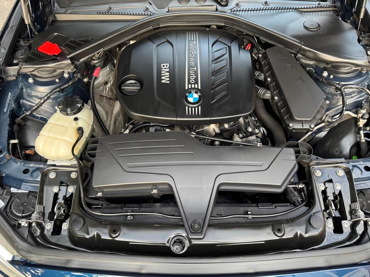 Bmw 114d 5p. Unique 70 kW
