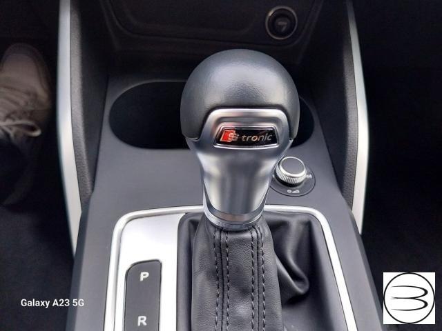 AUDI - Q2 - 30 TDI S tronic