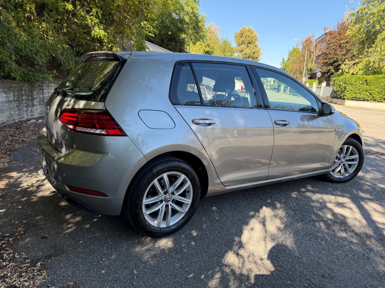 Volkswagen Golf 1.5 TGI DSG benzina/metano 130cv