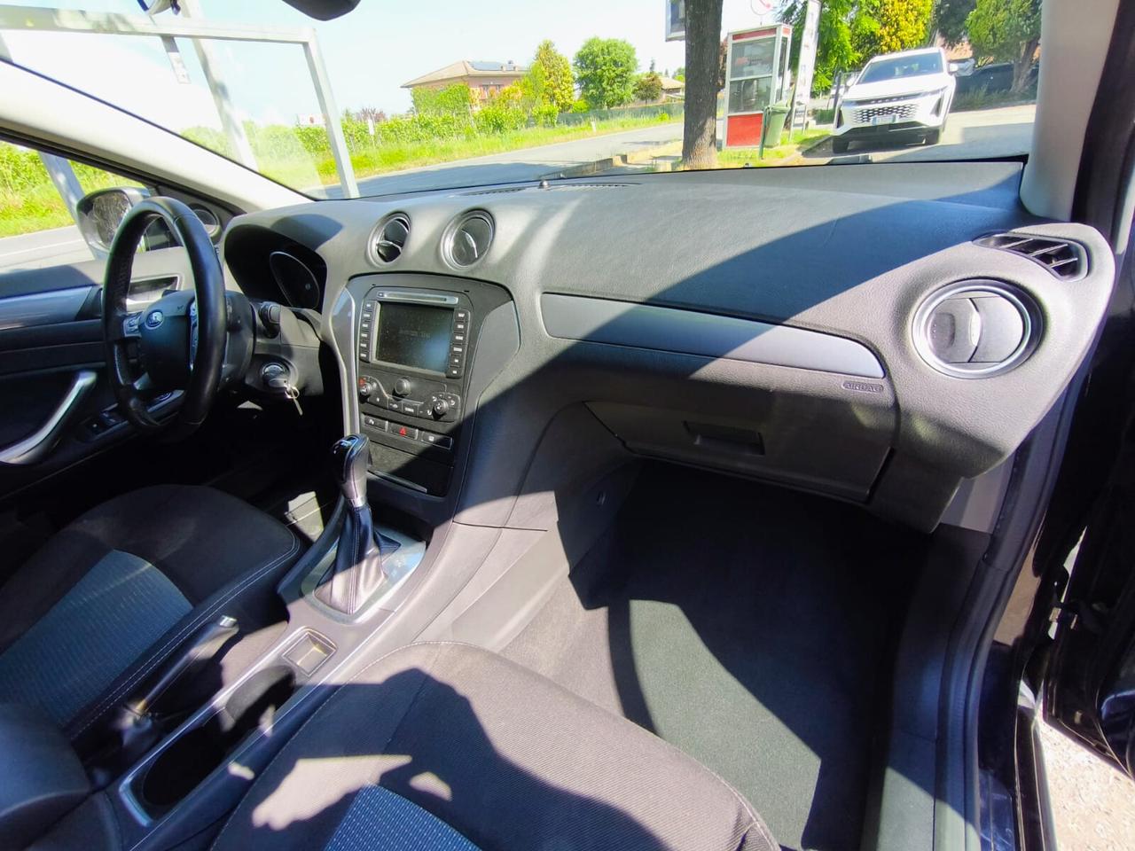 Ford Mondeo 2.0 TDCi 163 CV Powershift Station Wagon Nav Edition