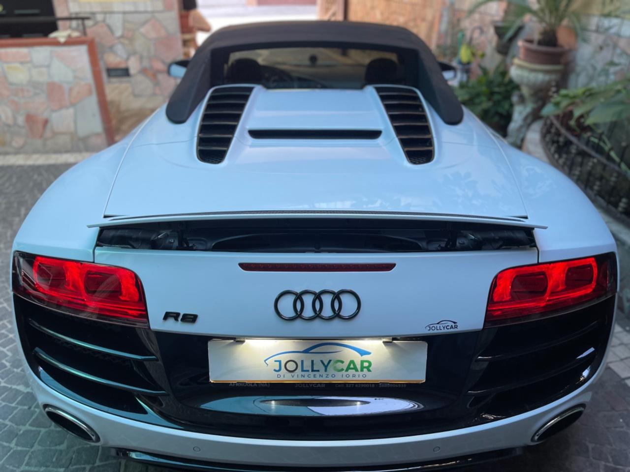Audi R8 Spyder 5.2 V10 FSI quattro R tronic