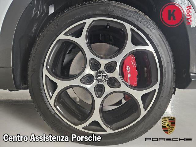 Alfa Romeo Tonale 1.3 280 CV PHEV AT6 Veloce