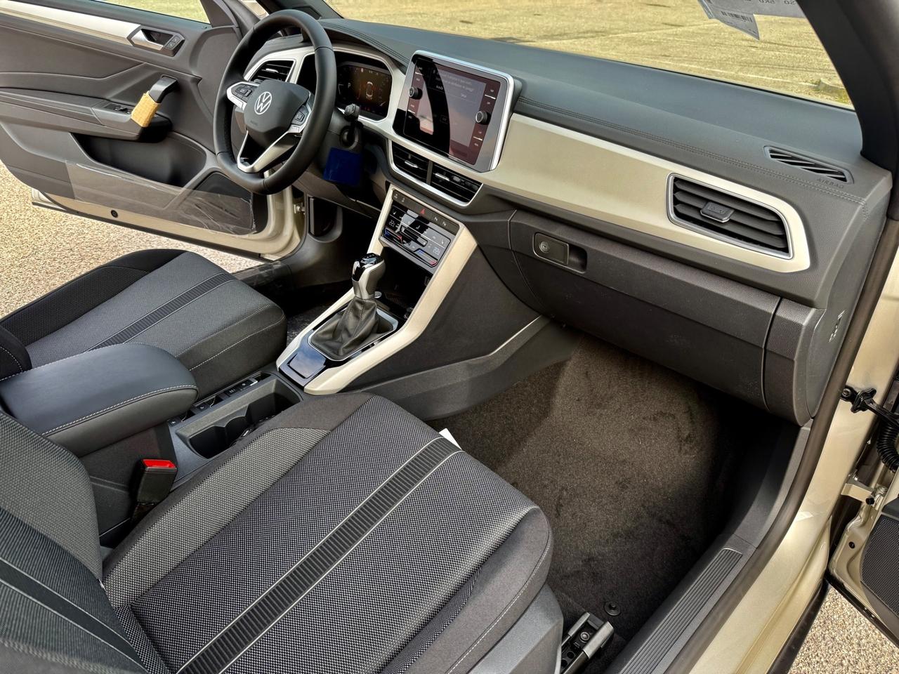 Volkswagen T-Roc Cabriolet 1.5 - leasing leggere