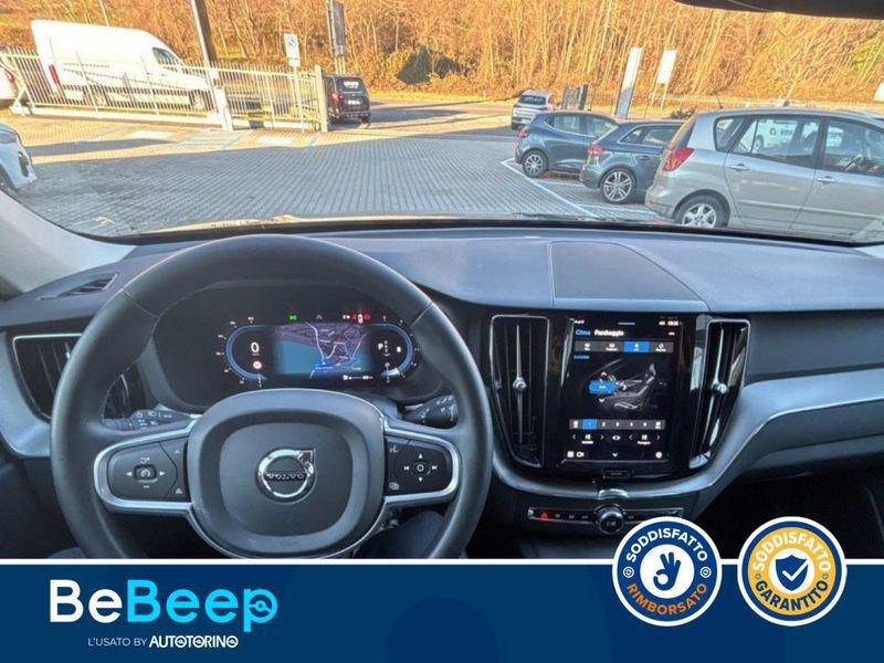 Volvo XC60 2.0 B4 MOMENTUM AWD AUTO