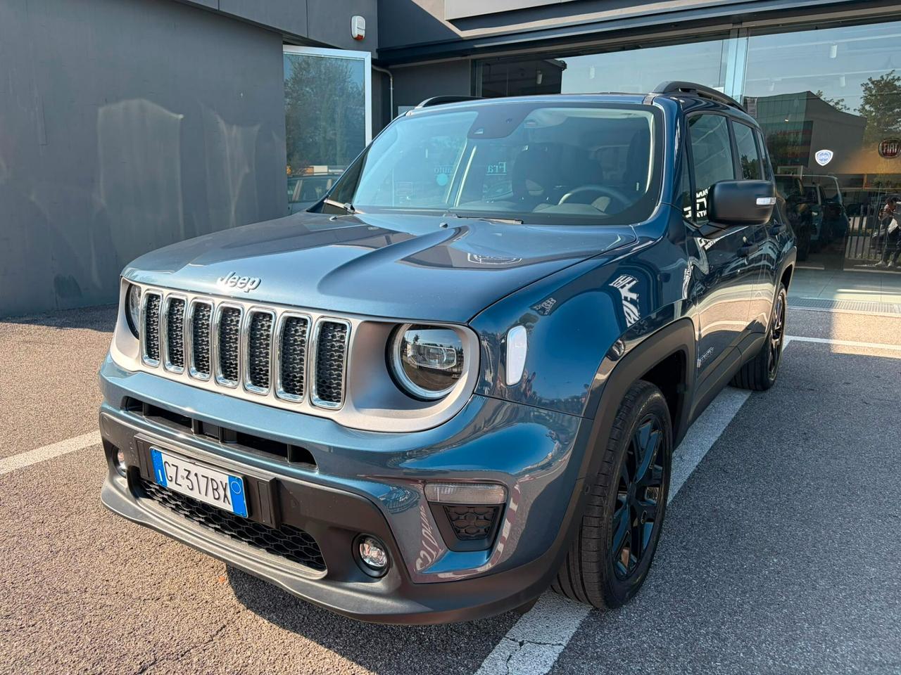 Jeep Renegade 1.5 Turbo T4 MHEV Summit