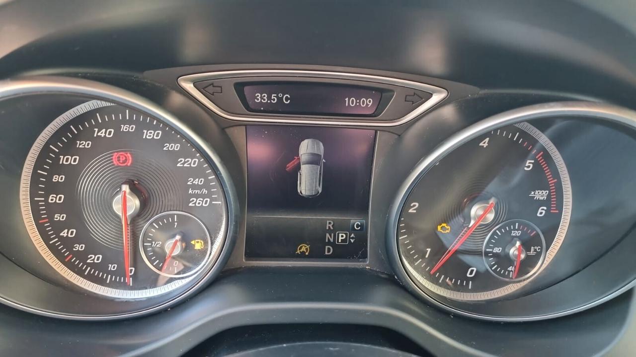 Mercedes-benz GLA 200 d Automatic Premium