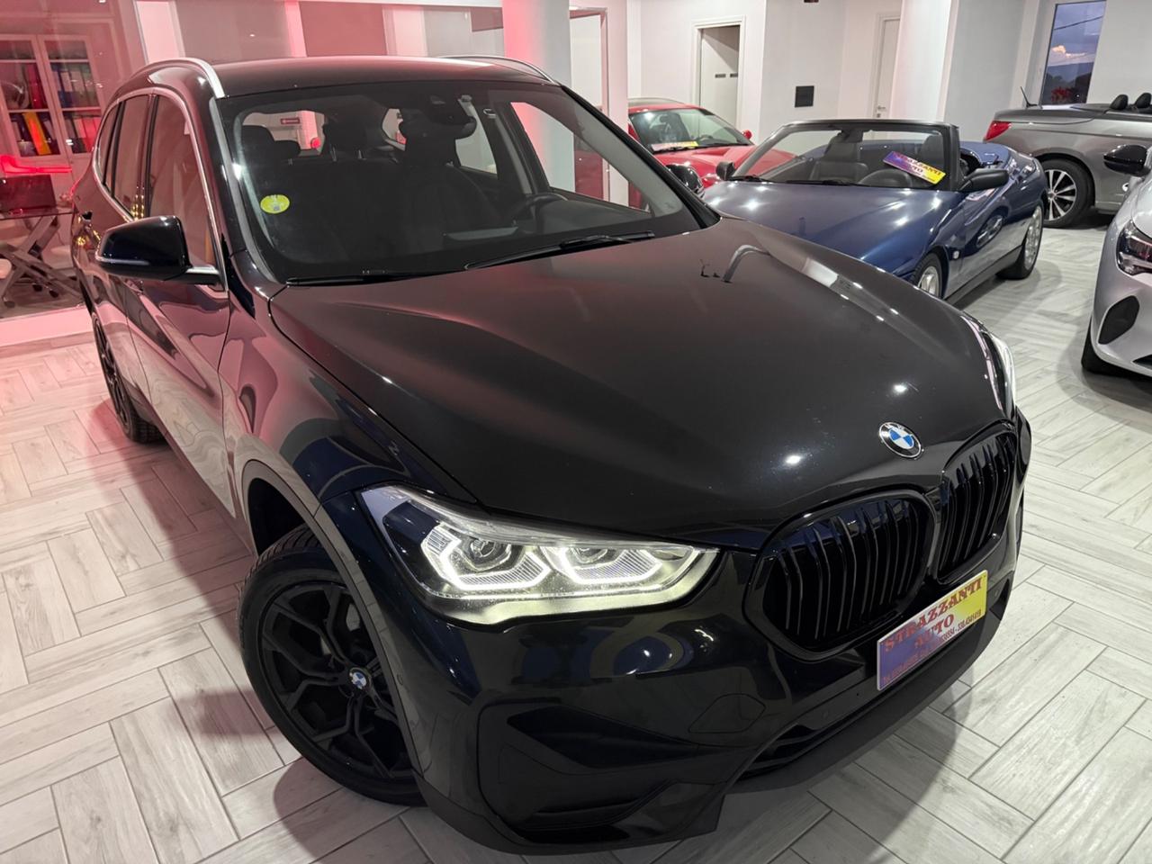 Bmw X1 2.0D 150cv auto. SHADOW LINE TOTAL BLACK2022