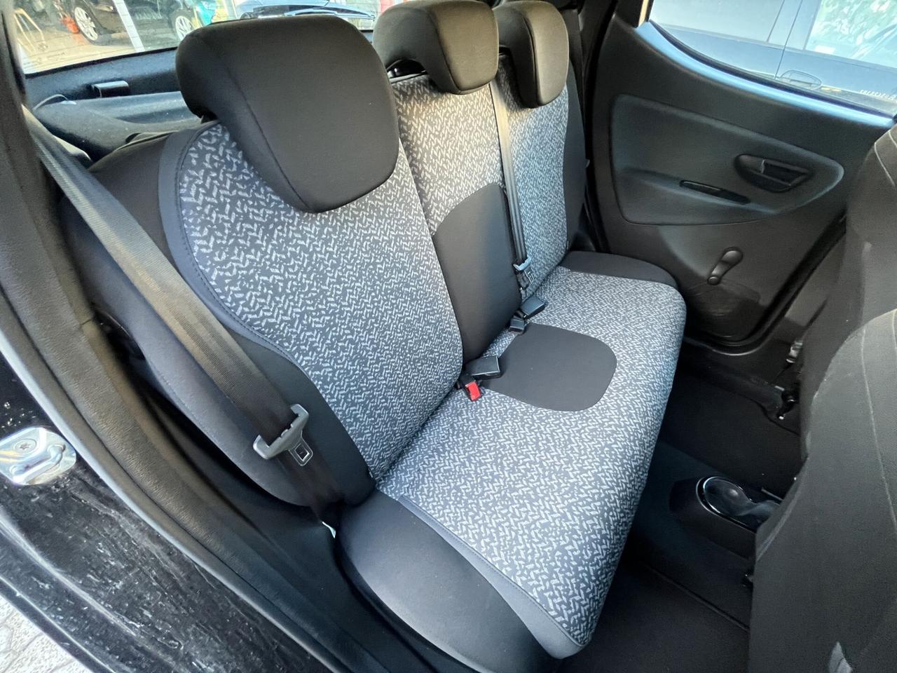 Lancia Ypsilon 1.2 69 CV 5 porte GPL Ecochic UNICO PROPRIETARIO