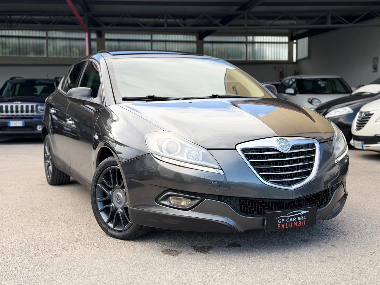 Lancia Delta 1.6 MJT DPF Platino + TETTO