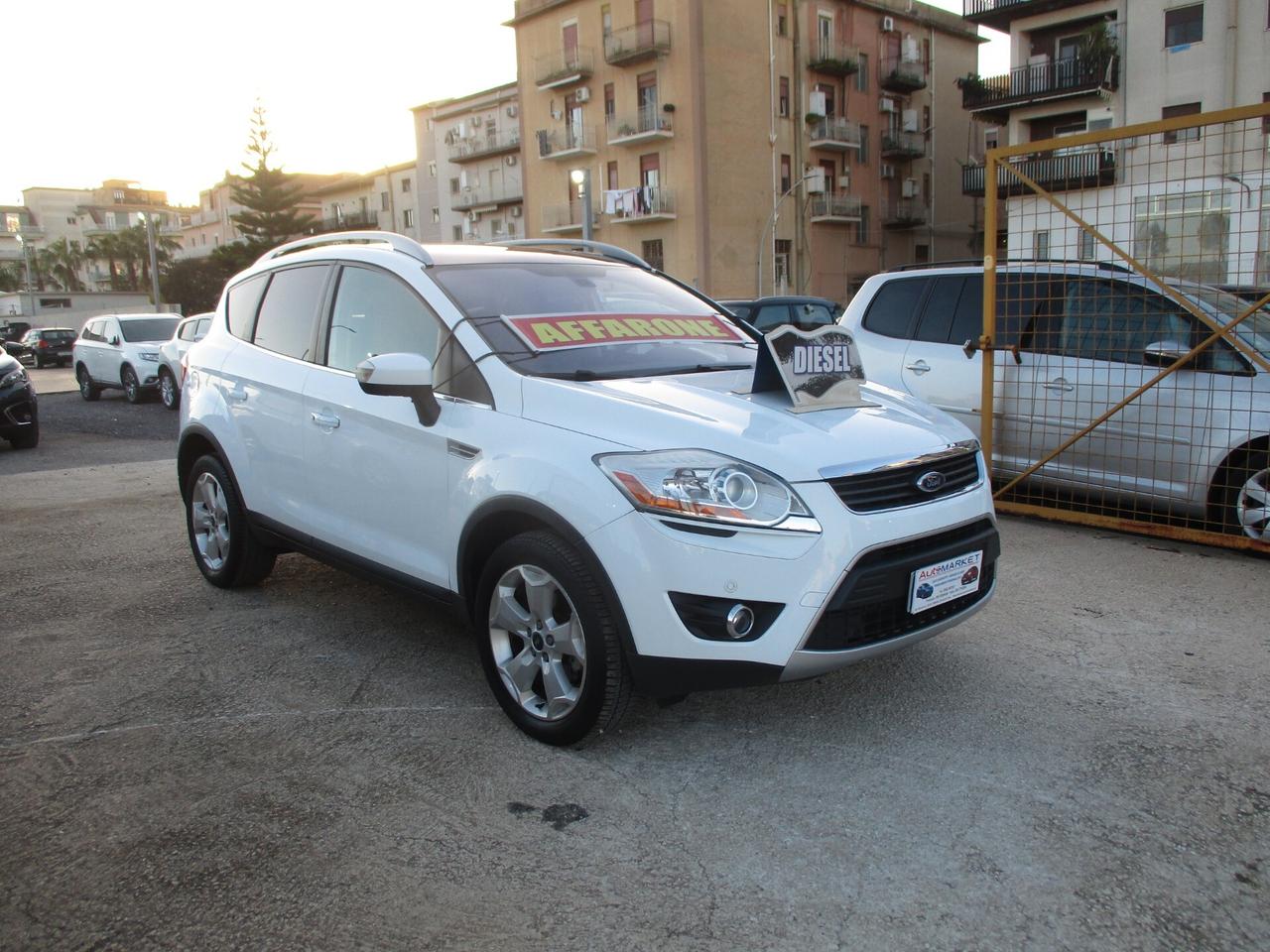 Ford Kuga 2.0 TDCi 163 CV 4WD TITANIUM