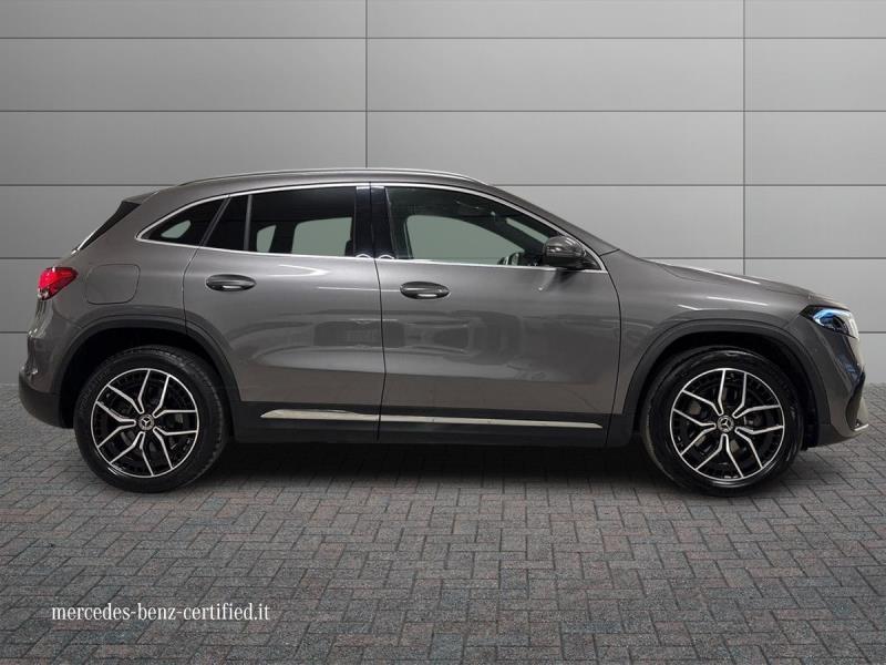 Mercedes EQA 250+ Premium