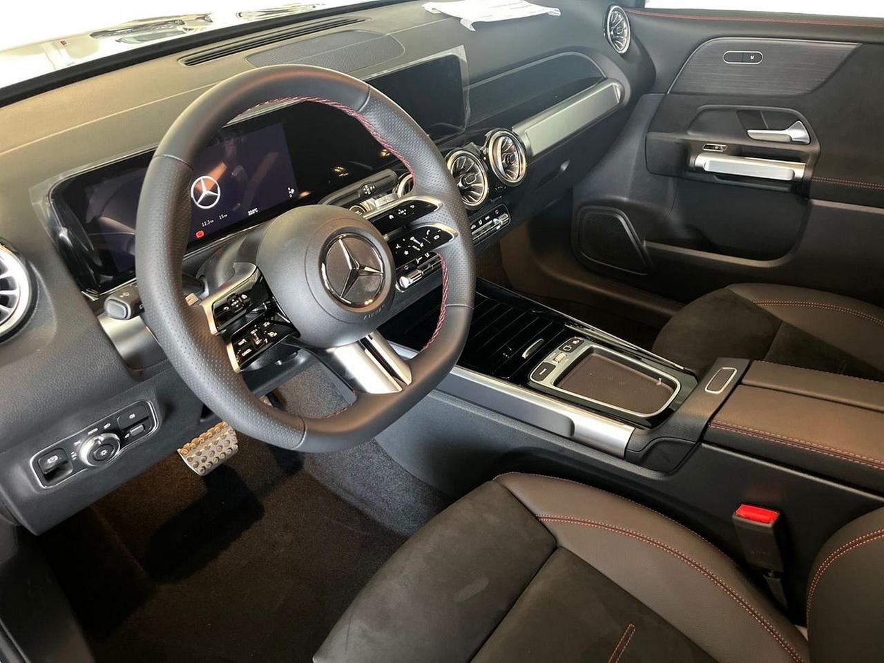 Mercedes-Benz GLB 200 d