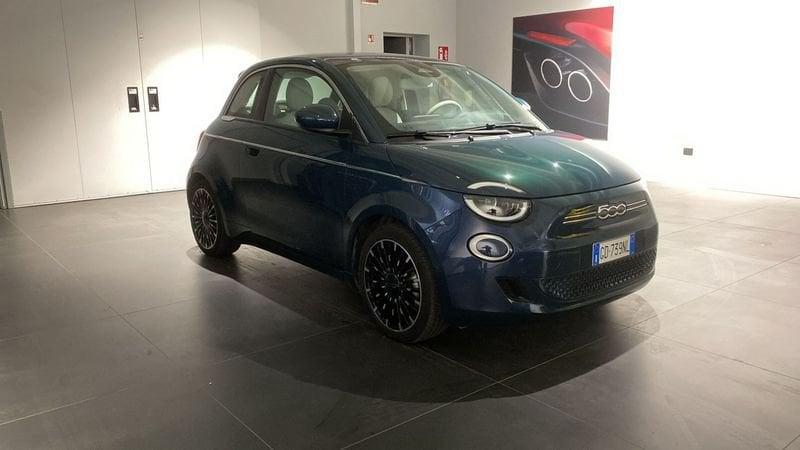 FIAT 500 La Prima Berlina