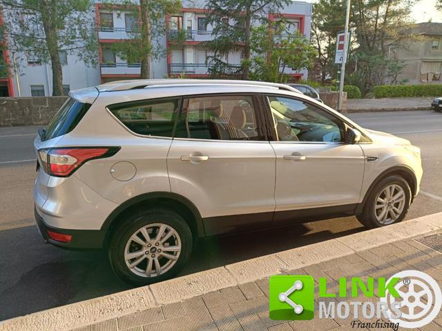 FORD Kuga 1.5 TDCI 120 CV S&S 2WD Powershift Business