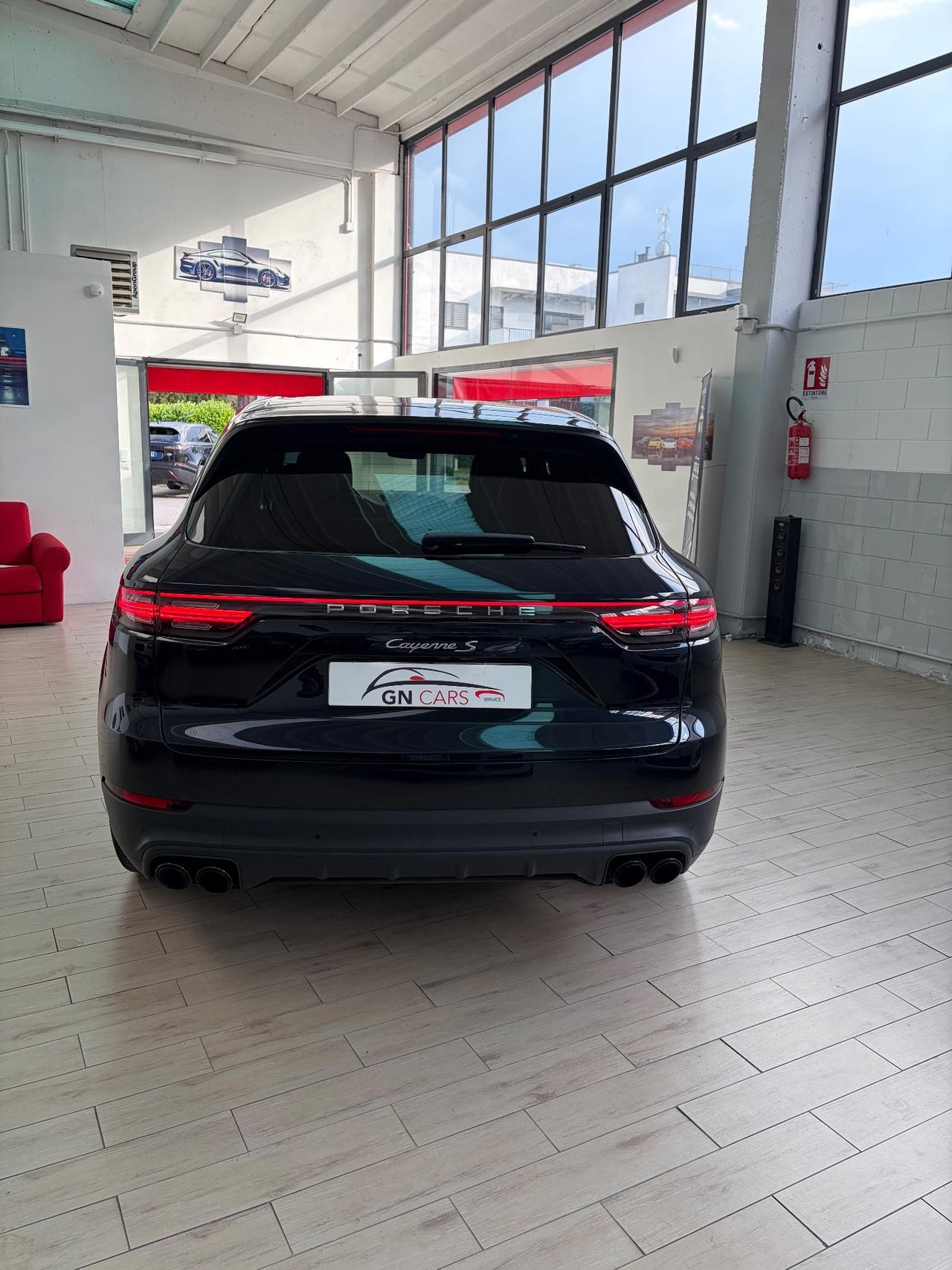 Porsche Cayenne 2.9 V6 S