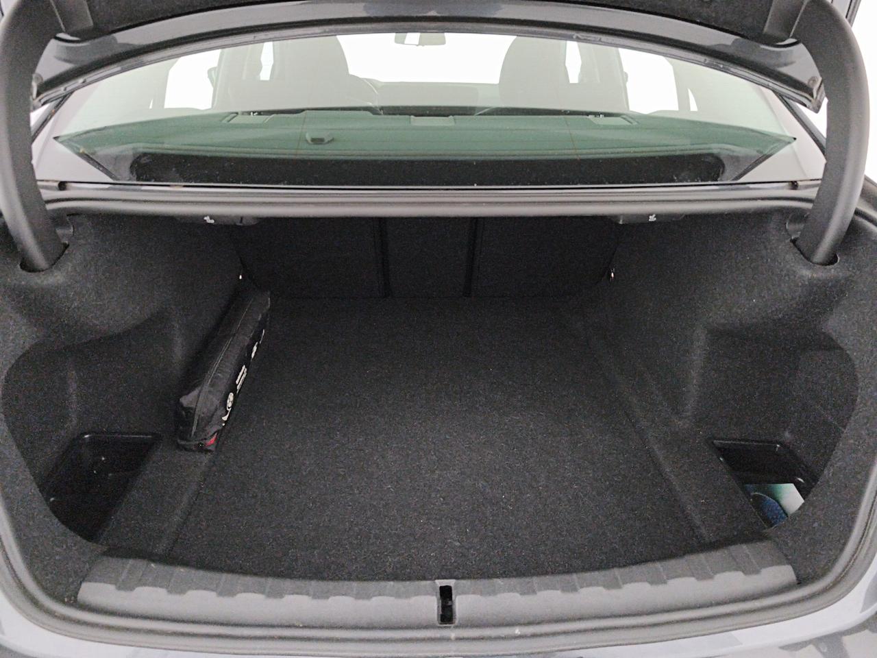 BMW Serie 3 320d Berlina 48V