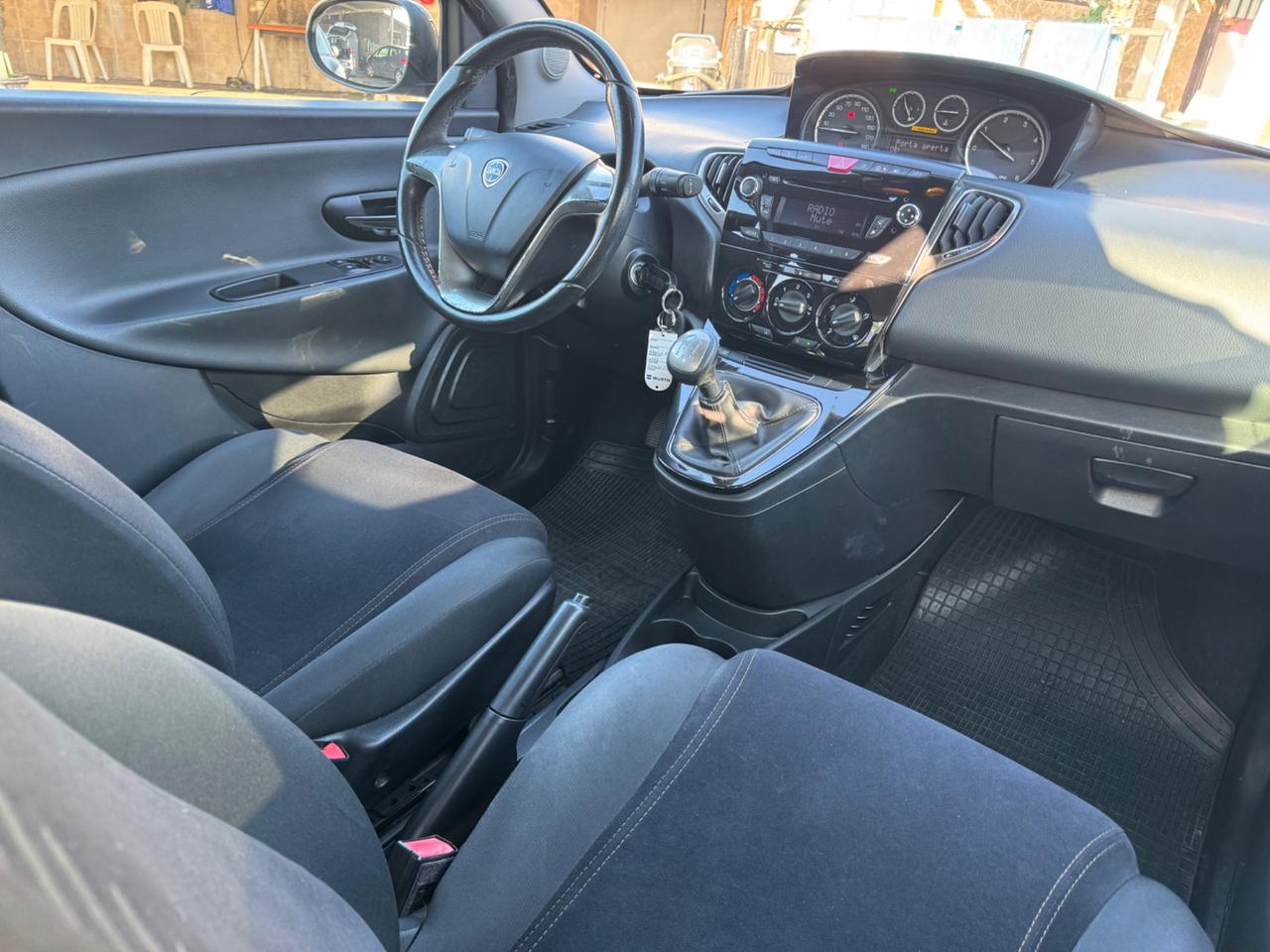 Lancia Ypsilon 1.3 MJT 16V 95 CV 5 porte S&S Gold