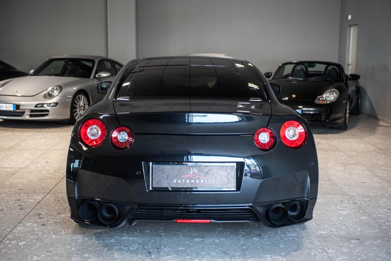 Nissan GT-R 3.8 V6 Black Edition