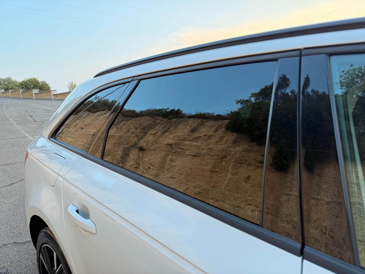 Audi A4 Avant/2.0 S TDI 150 CV/NAVI/LED/CERCHI 17"