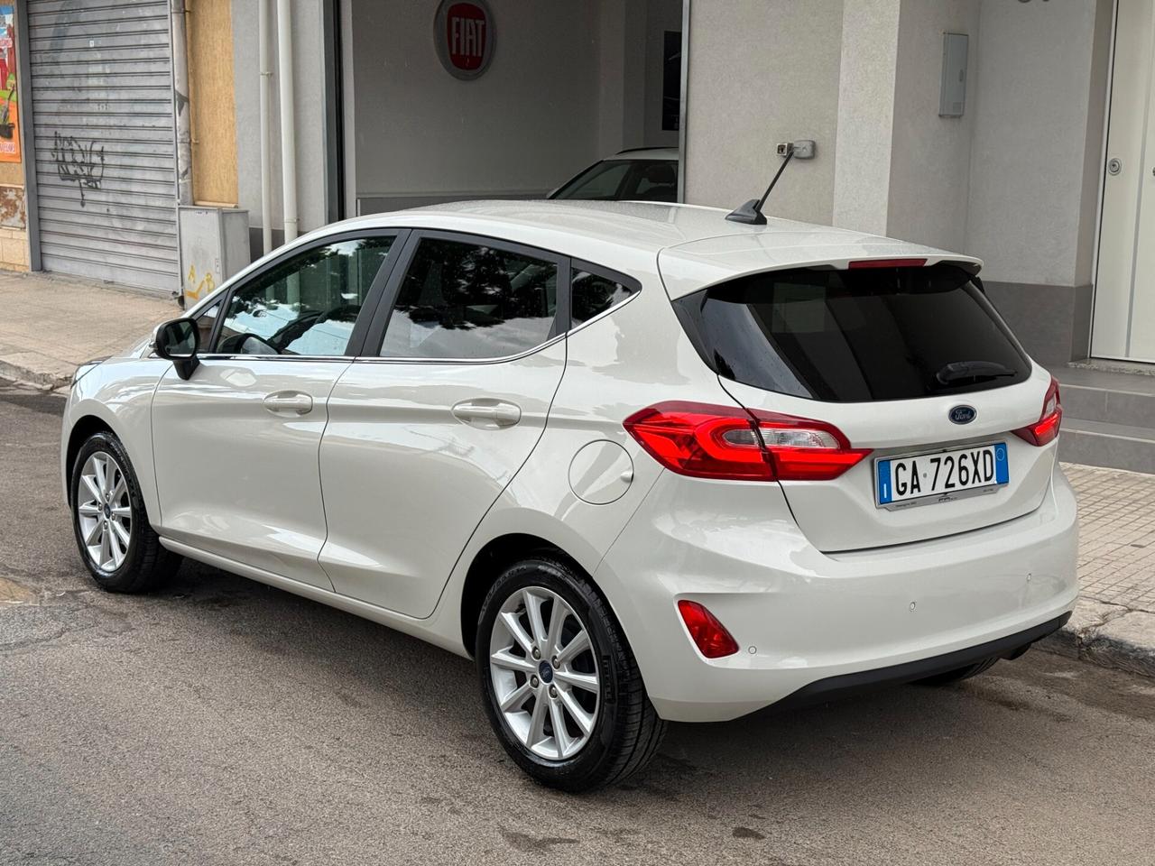 Ford Fiesta 1.5 EcoBlue 5P Titanium LED CARPLAY