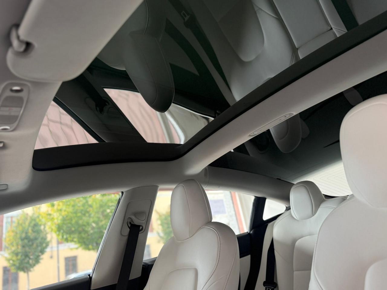 Tesla Model 3 Long Range Dual Motor AWD