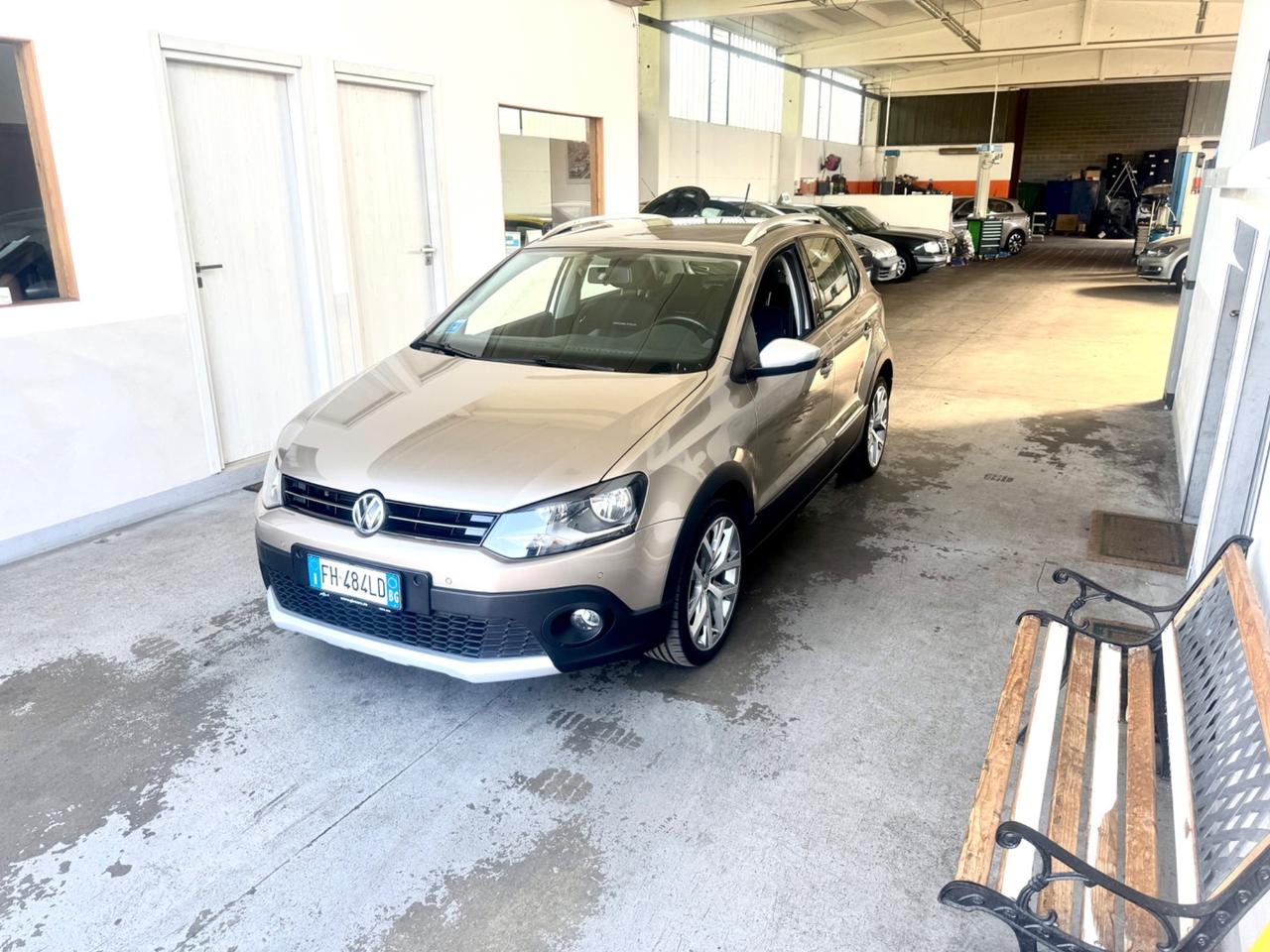Volkswagen Polo Cross 1.2 TSI DSG BlueMotion Technology
