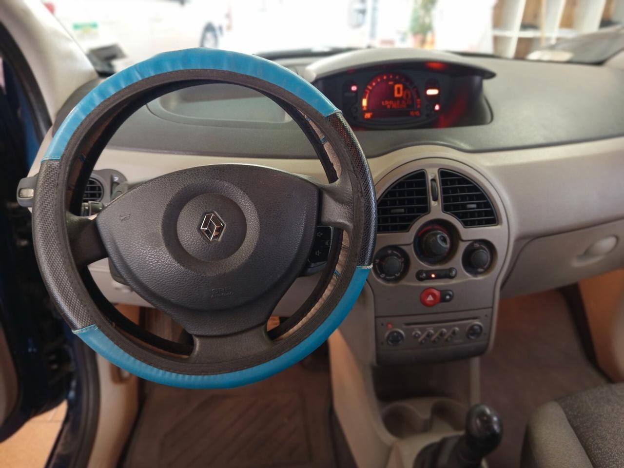 Renault Modus 1.5 diesel, 163 Mila chilometri ok neopatentati