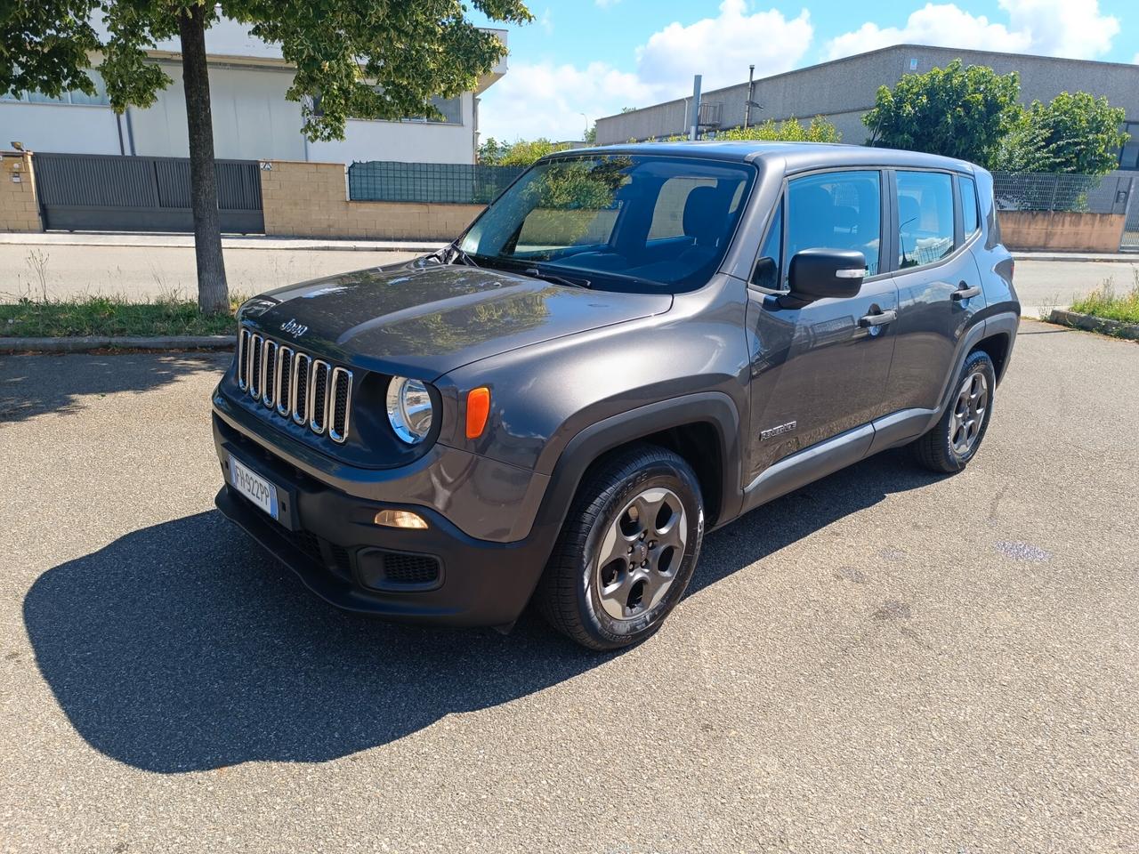 Jeep Renegade 1.6 Mjt del 2017 PER NEOPATENTATI