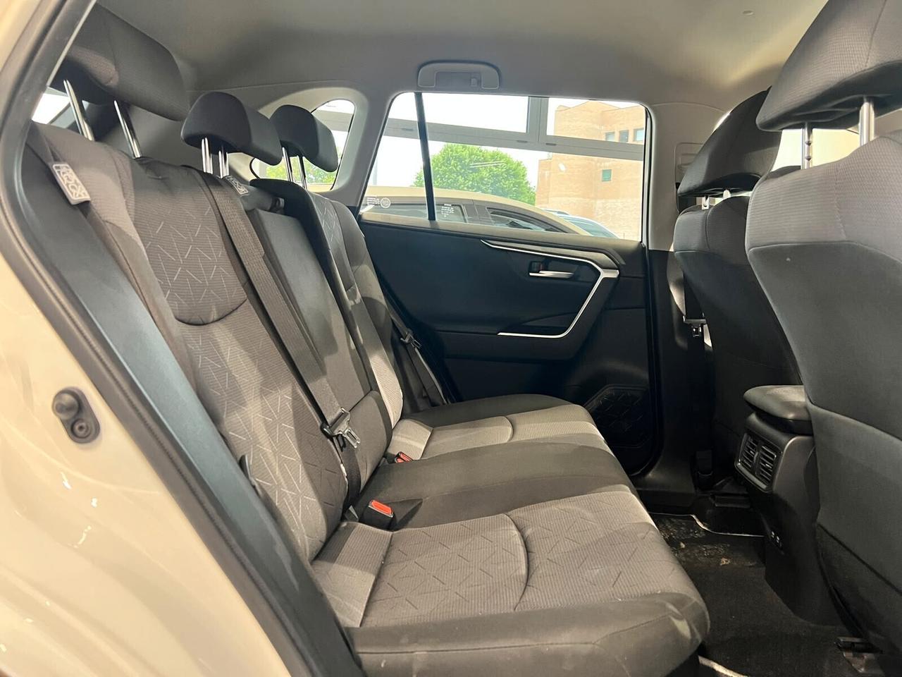Toyota RAV 4 DYNAMIC