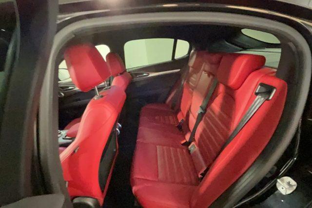 ALFA ROMEO Stelvio 2.0 Turbo 280 CV AT8 Q4 Veloce