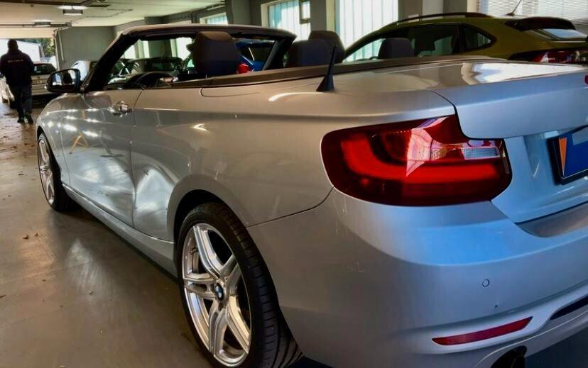 Bmw 218 i Cabrio Sport 1.5 136 CV 6M