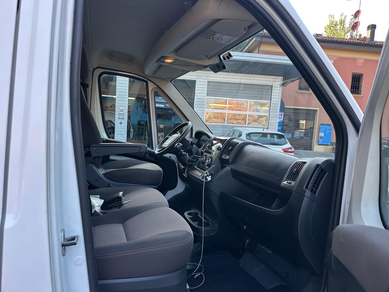 Peugeot Boxer 330 2.2 BlueHDi 140 S&S PM-TN Furgone